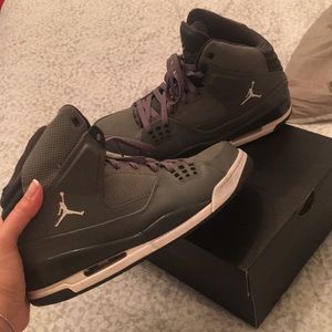 Jordan sneakers men’s size 10